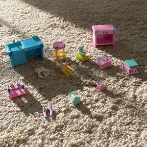 Shopkins Happy Places Bright Bunny Science Lab welcome pack